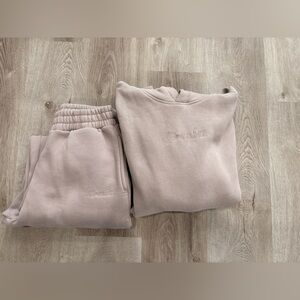 Comfrt Beige Sweatshirt and Joggers Set